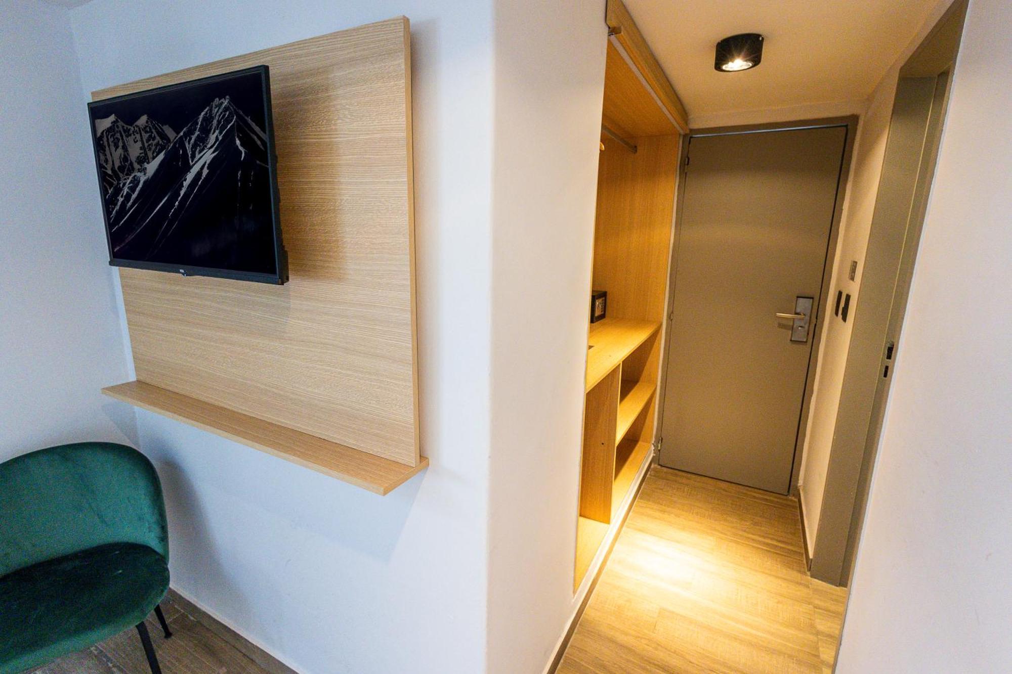 M383 Hotel Bariloche Εξωτερικό φωτογραφία